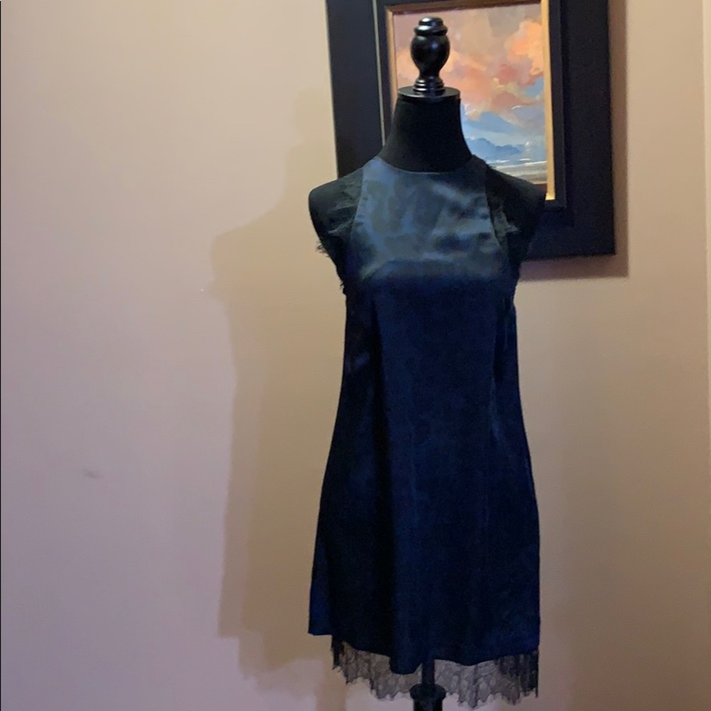 Zara mini dress (thigh length). Blue/black.